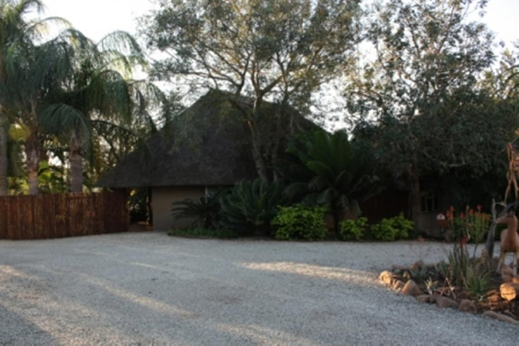 קומאטיפורט Croc River Lodge מראה חיצוני תמונה